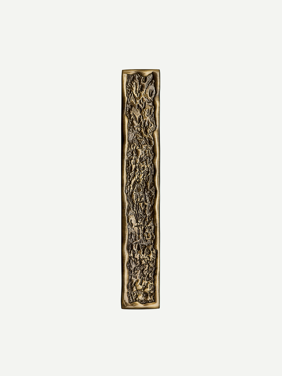 Designer wardrobe handles for built-in and freestanding wardrobes
