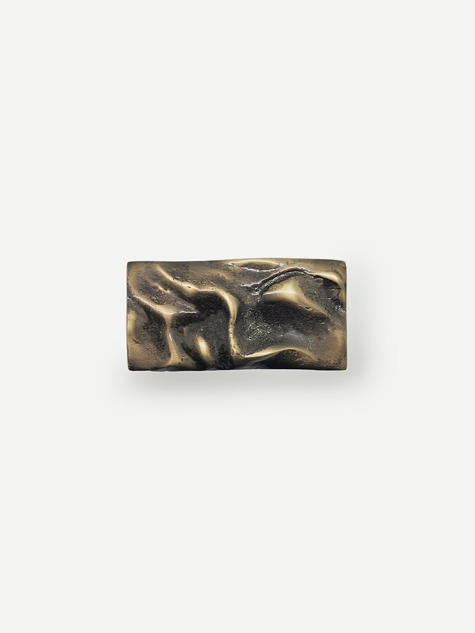 Contemporary luxury cabinet handle for modern decor