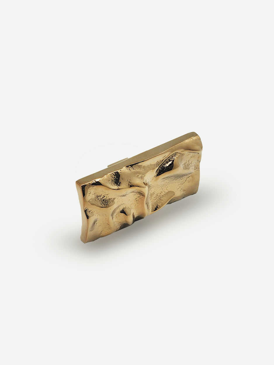 Minimalist luxury cabinet pull in gold PVD finish