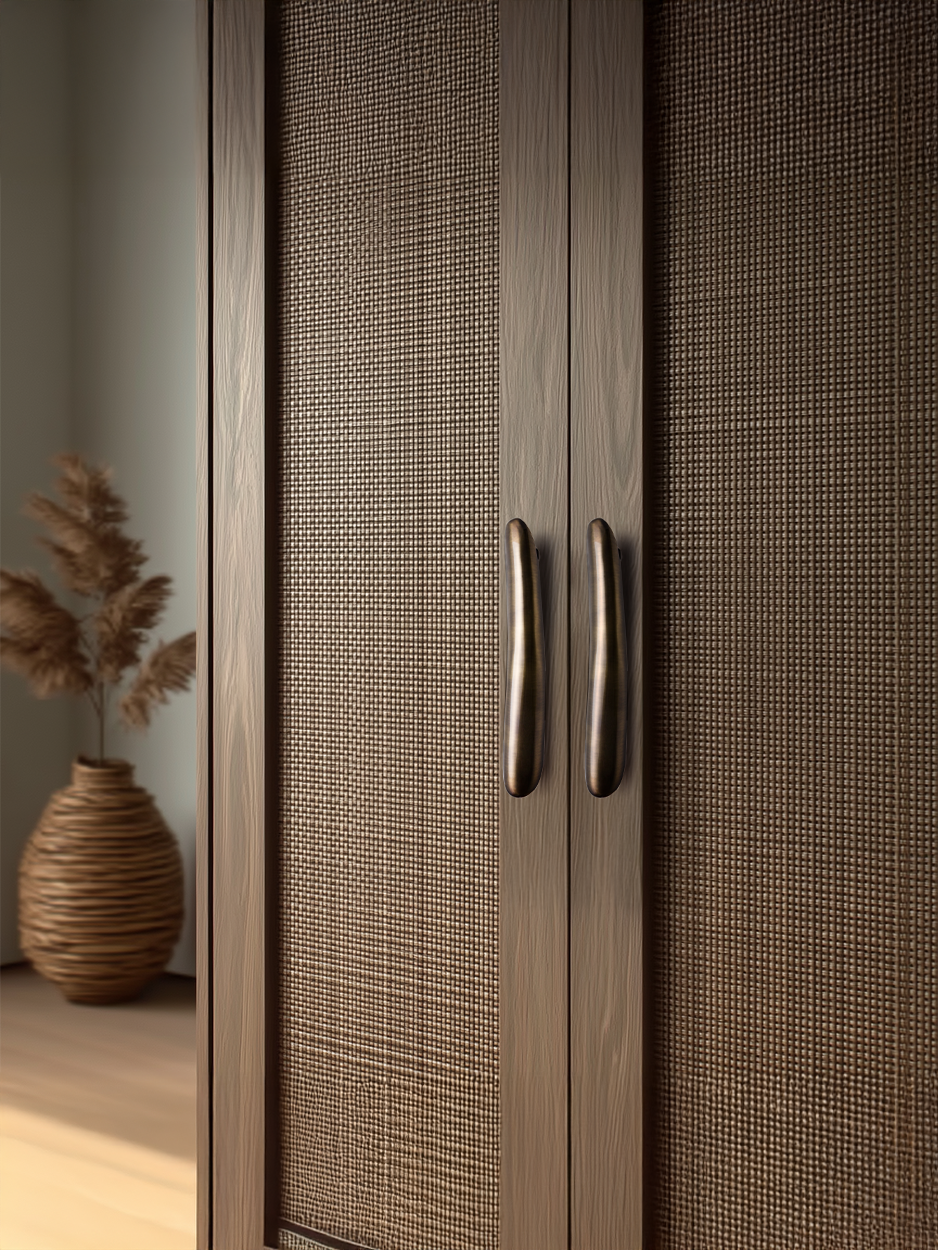 Wardrobe Handle - ELARA