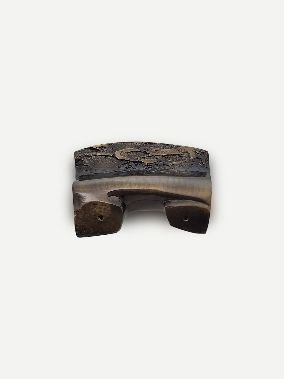 Designer cabinet pull with sculptural detailing for luxury homes