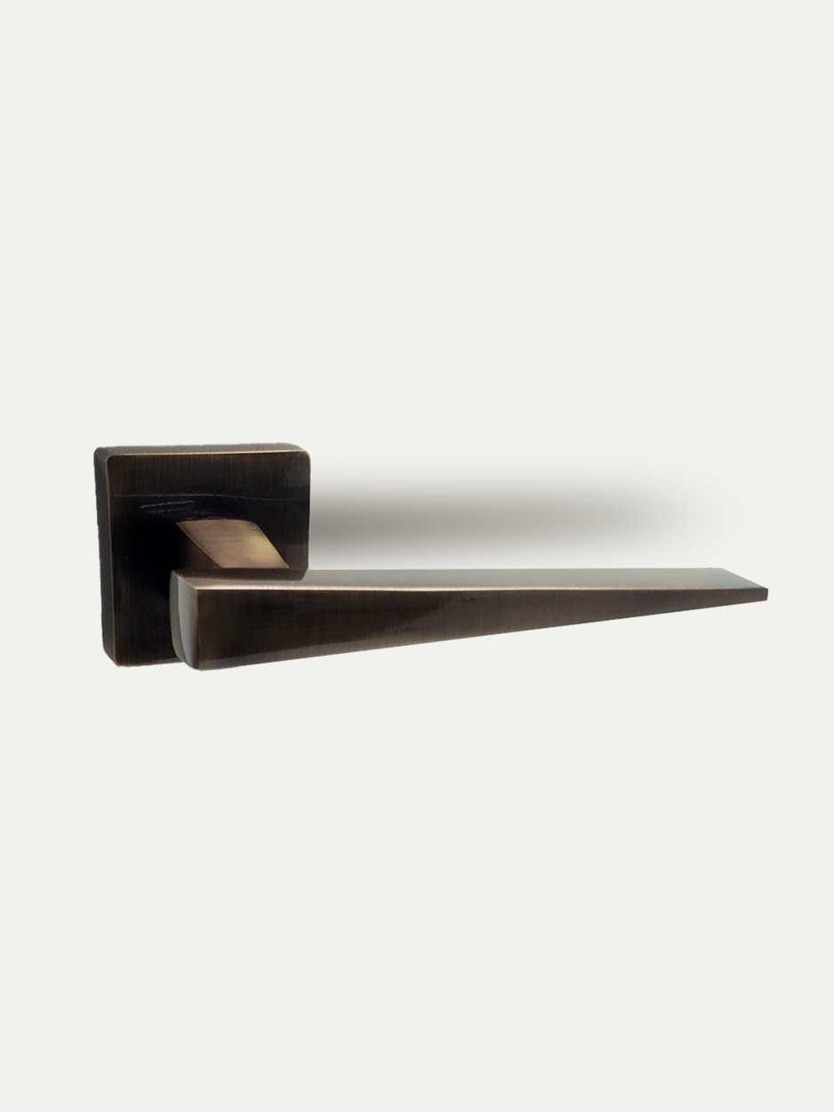 LEVER HANDLE IN GLOSSY BRONZE FOR MODERN INTERIOR HOMES