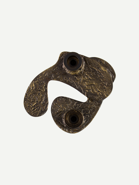 Decorative brass cabinet pull for upscale furniture and bar cabinets