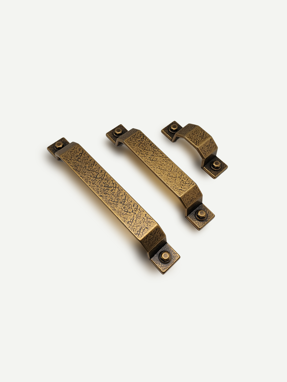 Wardrobe Handle - BRONSON
