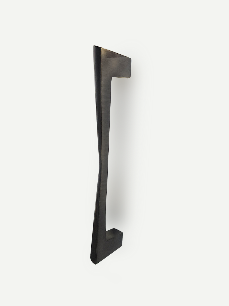 Front Door Handle –  REED