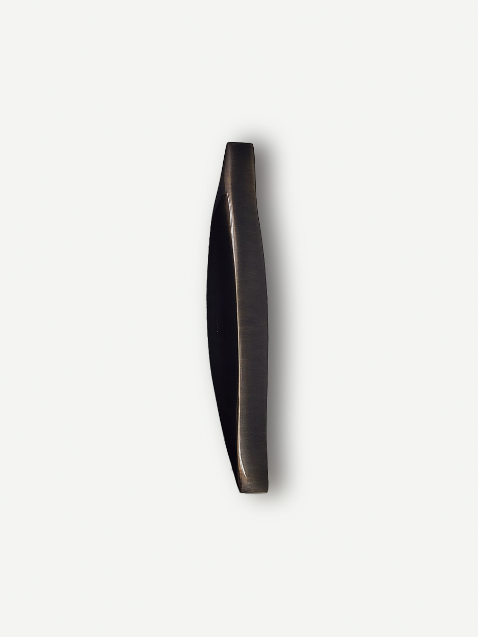 Wardrobe Handle - GROOVE