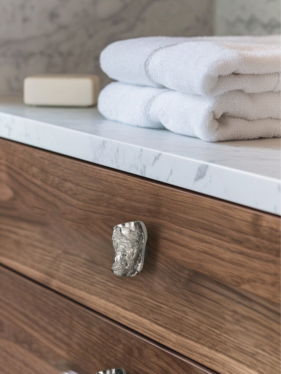 Unique cabinet and drawer knobs for luxury interiors