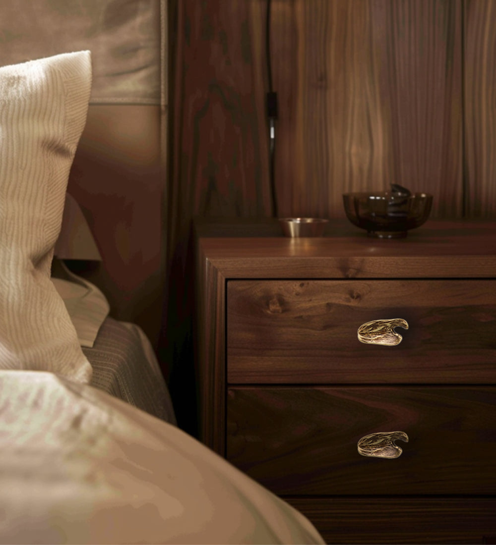 Luxury decorative cabinet pulls for wardrobes and closets