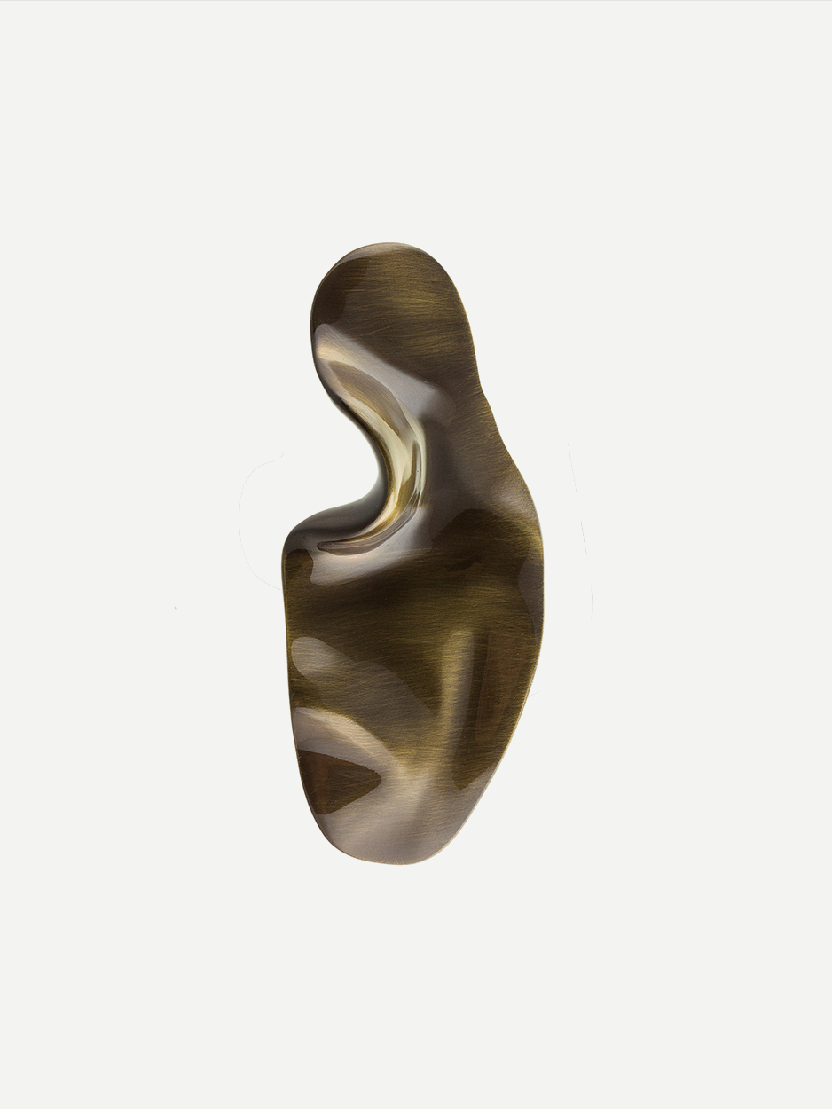 Artistically shaped cabinet pull in a glossy bronze finish, inspired by the changing shape of a sea creature amoeba, adding a touch of luxury and elegance to dresser drawers, nightstands, ottomans, kitchen cabinets, and more.