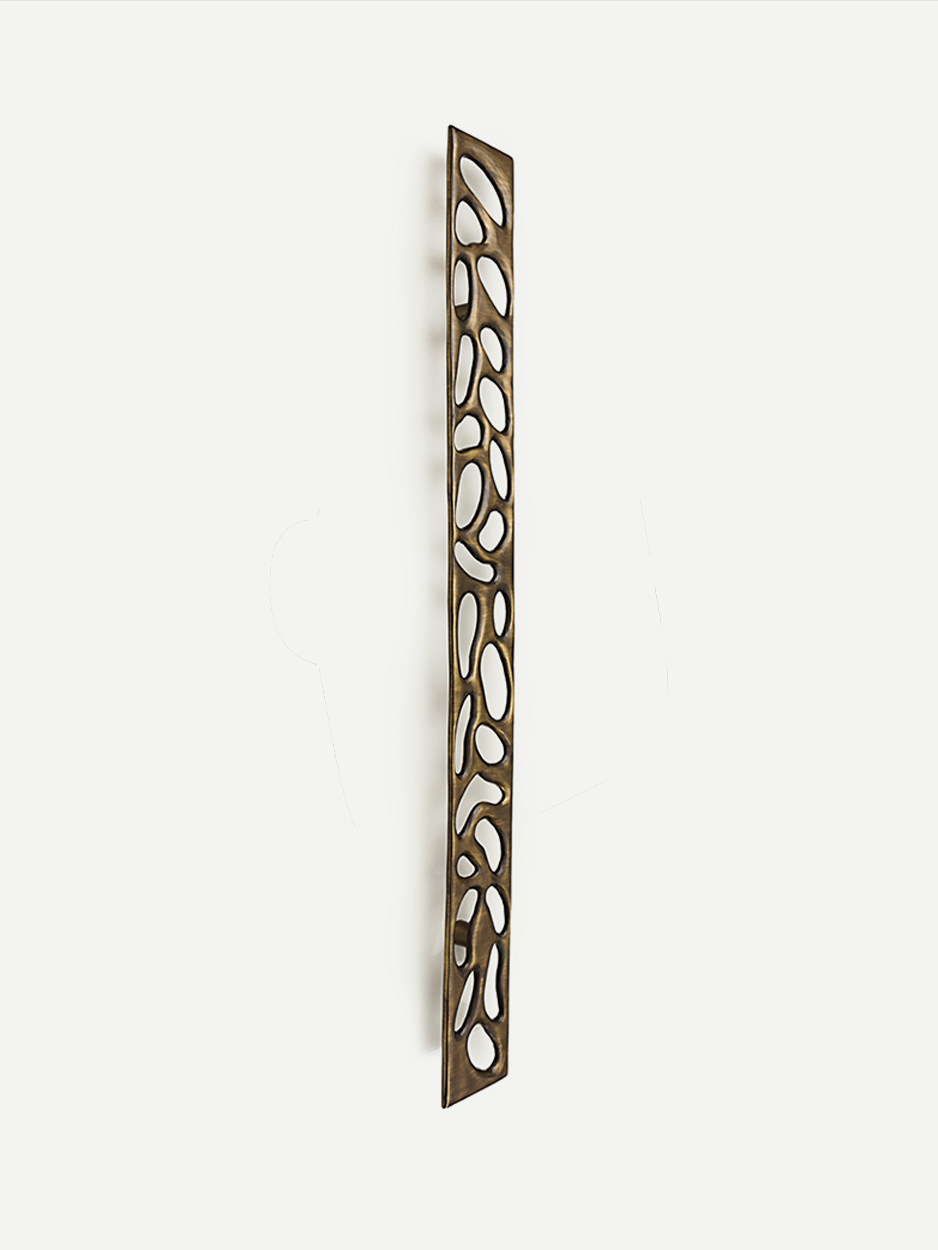 Luxury front door handle in solid brass