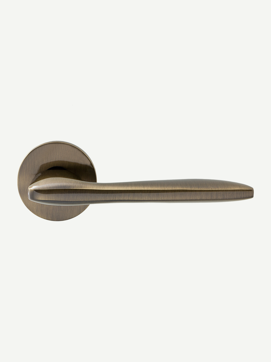 Sleek designer lever handle in metal finish