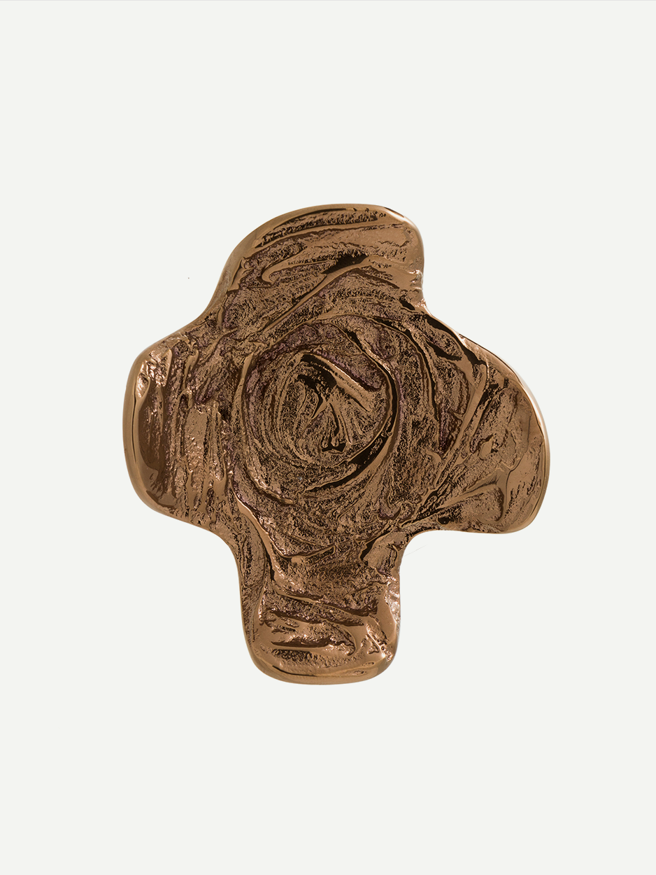 Textured LAVA 3 cabinet and drawer pull in Rose Gold PVD, designed with intricate details reminiscent of natural lava formations. This elegant and ergonomic pull enhances the sophistication of your furniture.