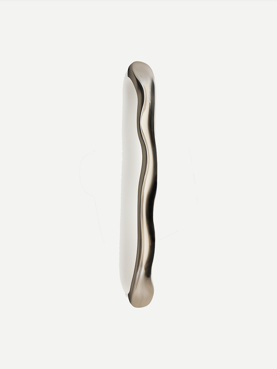 TWINE Door Handle by Glitters Hardware - Satin nickel finish with a refined and curved design, perfect for adding a touch of effortless luxury to any contemporary, classic, or bohemian interior.