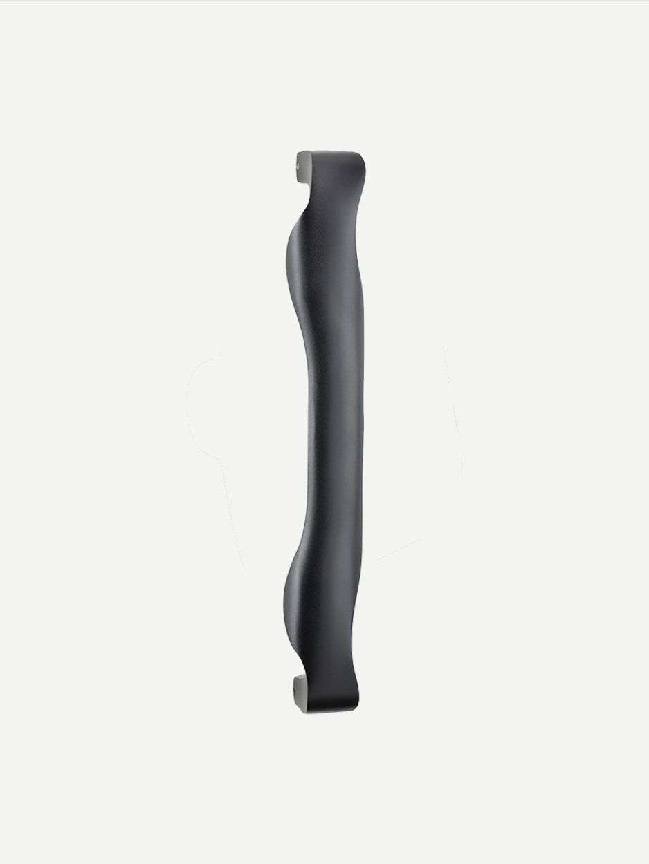Decorative pull door handle for custom doors