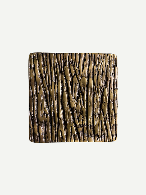 Elegant drawer pull in brass for luxury furniture